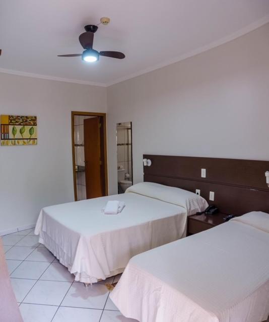 Ville Park Hotel Ourinhos Zewnętrze zdjęcie