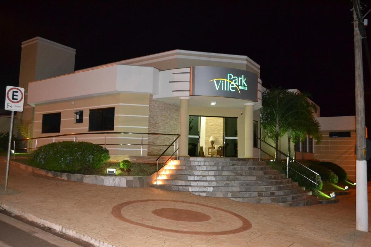 Ville Park Hotel Ourinhos Zewnętrze zdjęcie